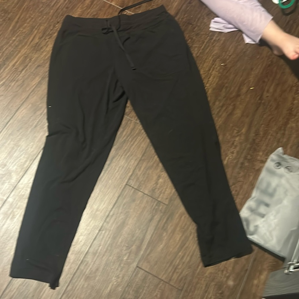 Yoga pants